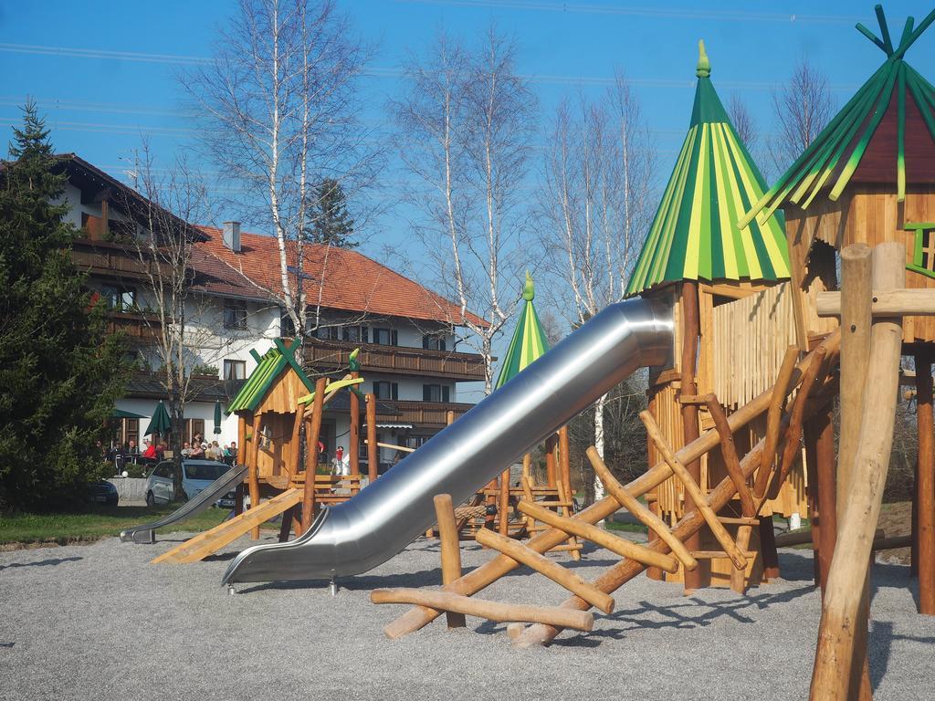נסלוואנג Familienhotel Loewen מראה חיצוני תמונה