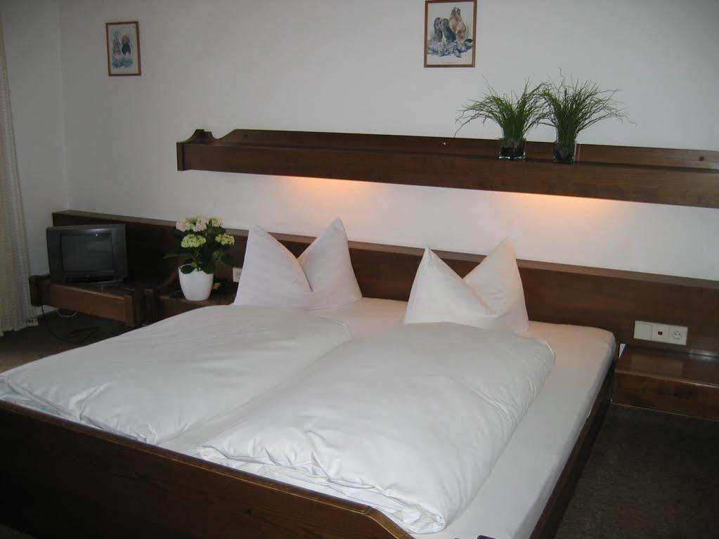 נסלוואנג Familienhotel Loewen מראה חיצוני תמונה